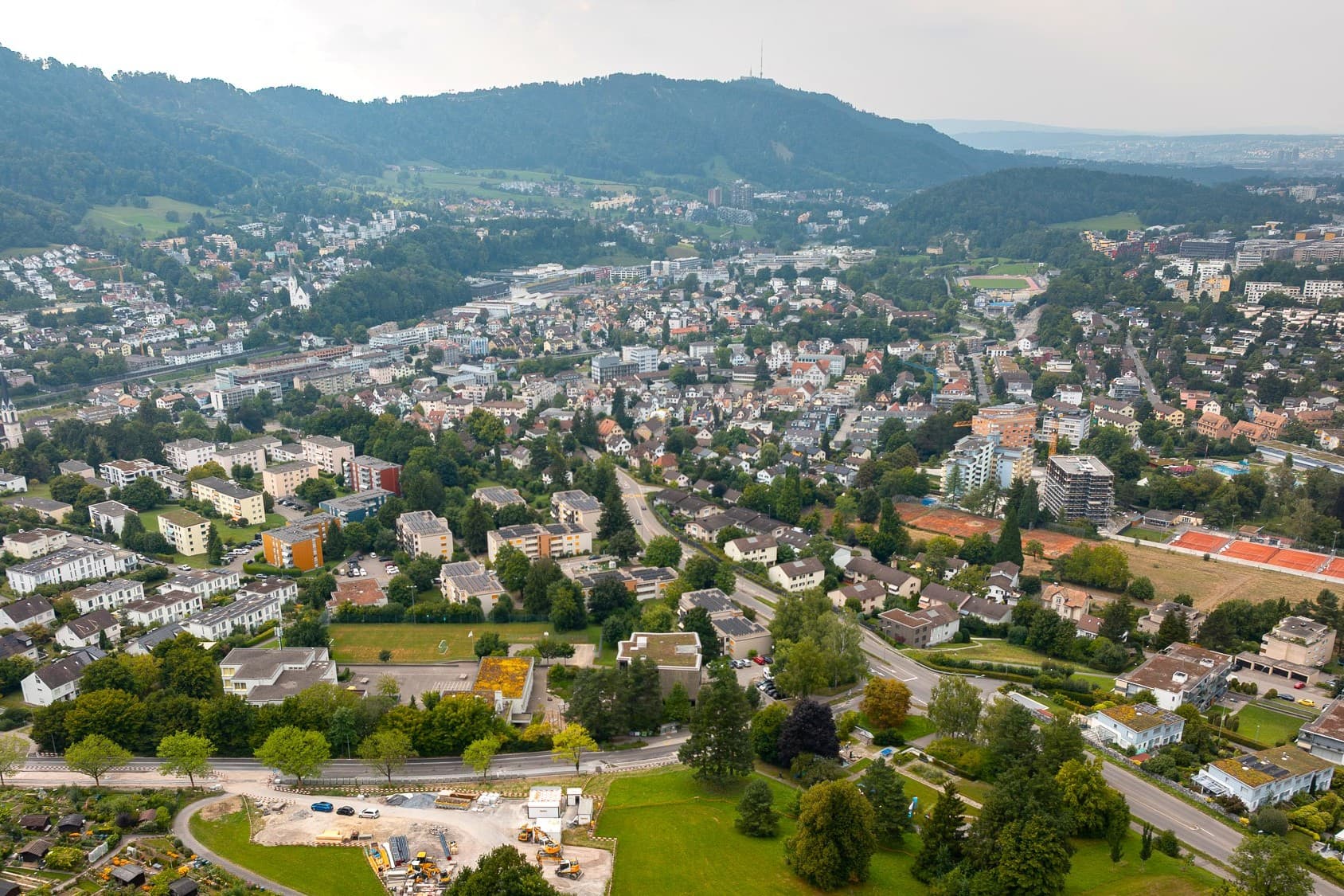 Die FDP strebt eine sparsame und zielgerichtete Finanzpolitik in Adliswil an.