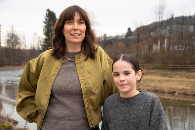 Produzentin Sarah Born mit Hauptdarstellerin Neah Hefti (rechts).