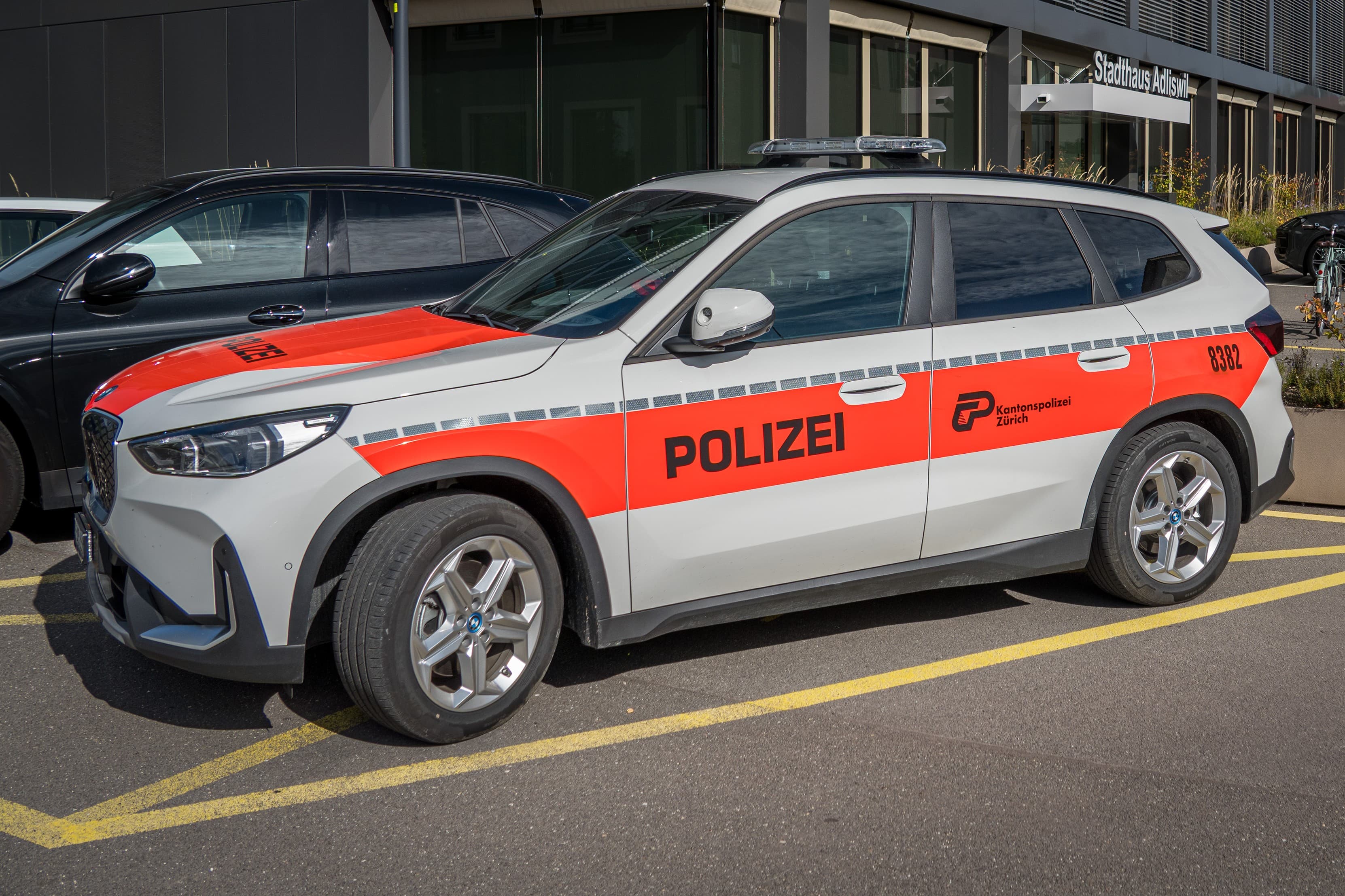 Die Kantonspolizei stellte mehrere Kilo Drogen sicher.