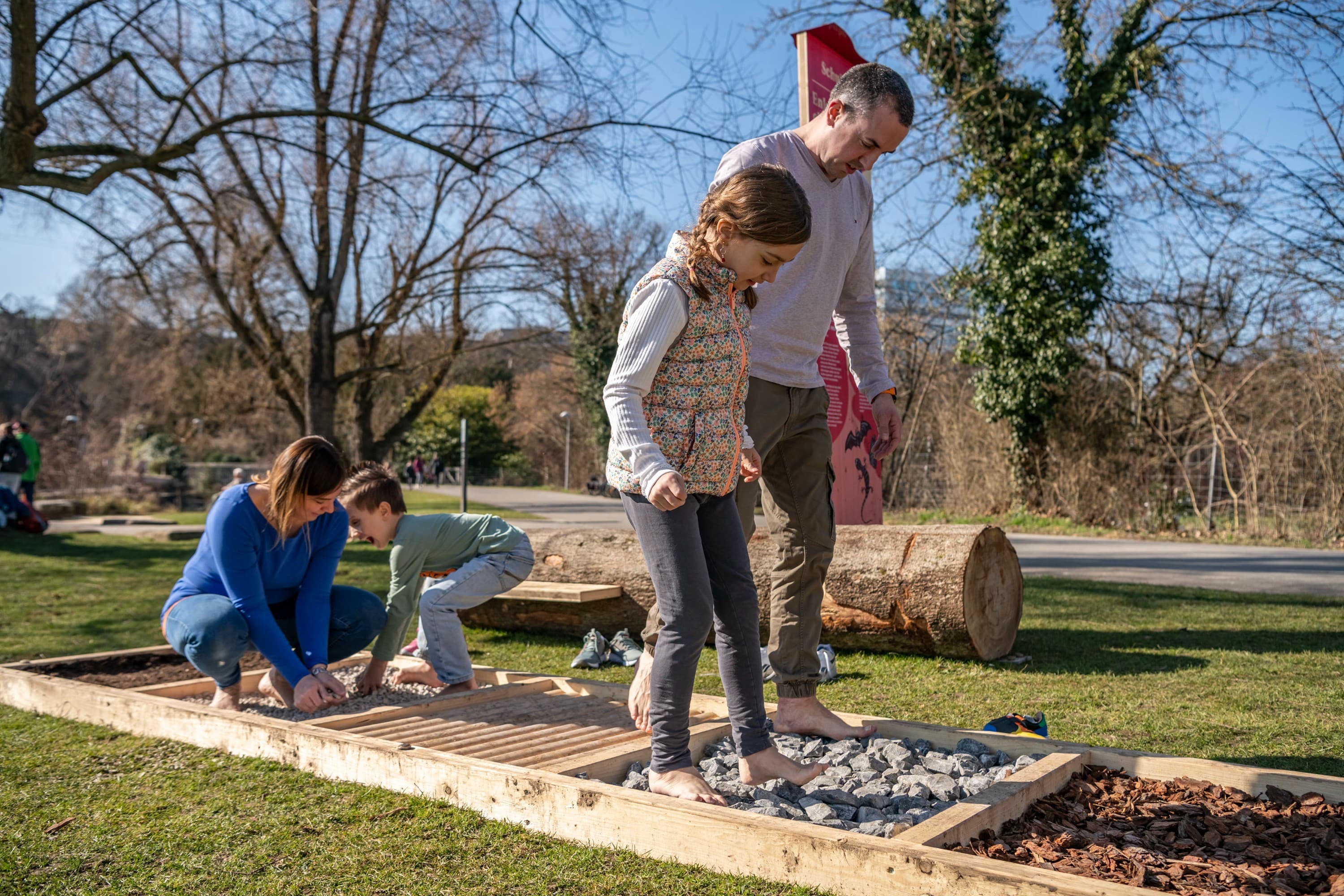 Wissenswertes mit Spass verbinden im Park im Grüene