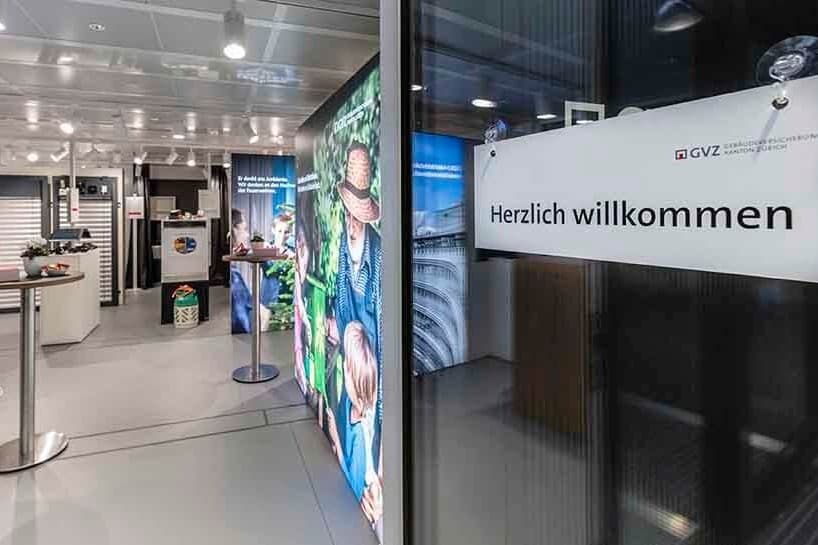 Im Pavillon die Gefahren erleben