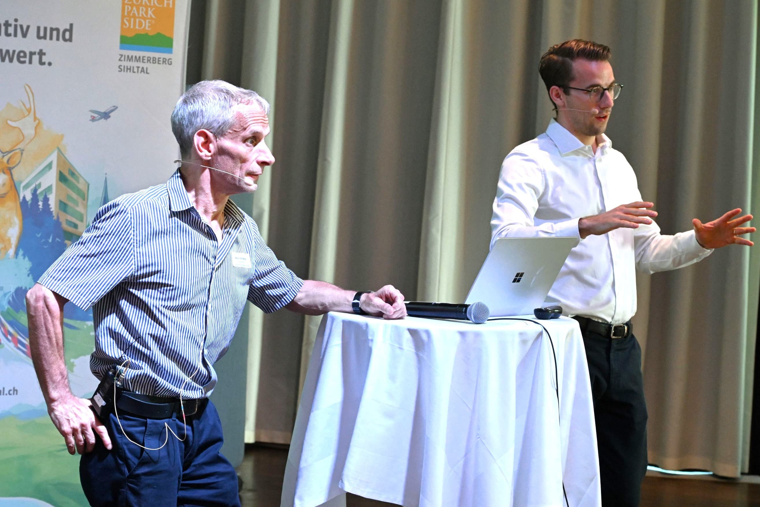 Diskutierten über die alternde Gesellschaft: Mathias Binswanger (links) und Nationalrat Andri Silberschmidt.