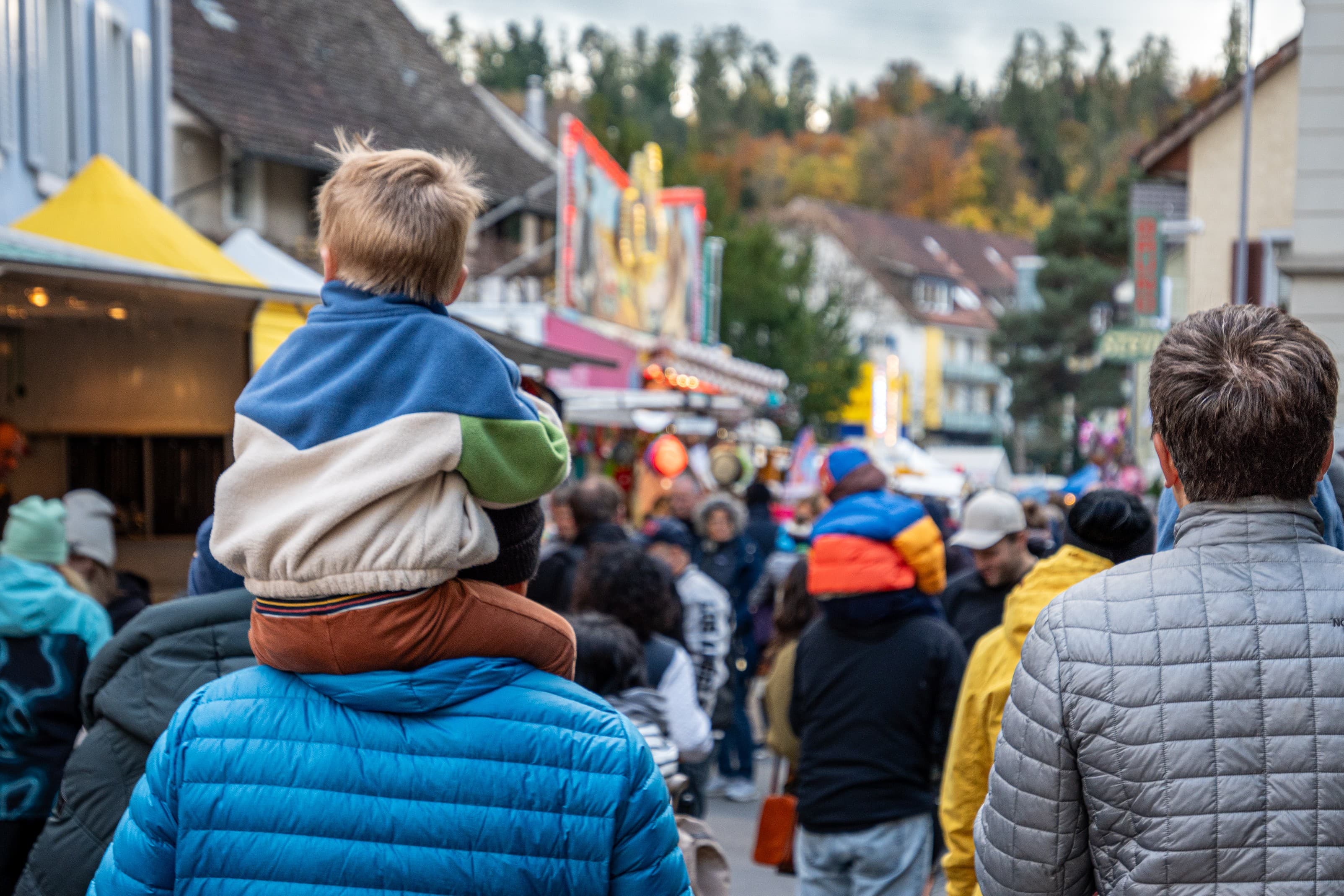 Am letzten Oktoberwochenende lockt die Thalwiler Chilbi mit zahlreichen Ständen und Attraktionen.