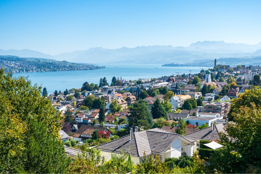 Ab 2027 könnte in Rüschlikon ein Steuererhöhung anstehen.