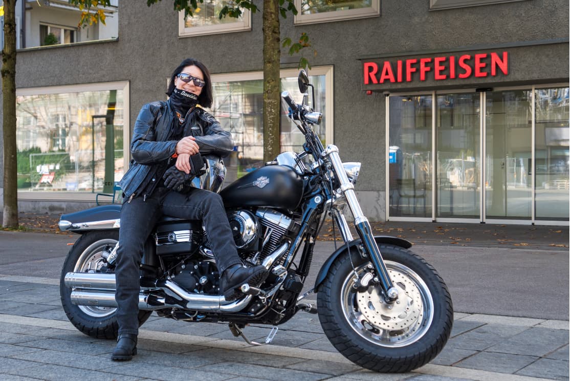 Die 50-jährige Alona Müller hat Benzin im Blut.